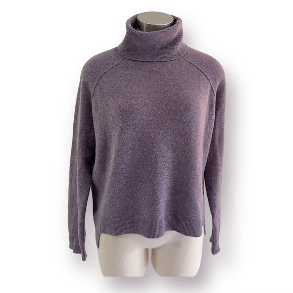 knyt & lynk Sweaters - Knyt & Lynk Cashmere Turtleneck Sweater 100% Purple Lilac Sz. M